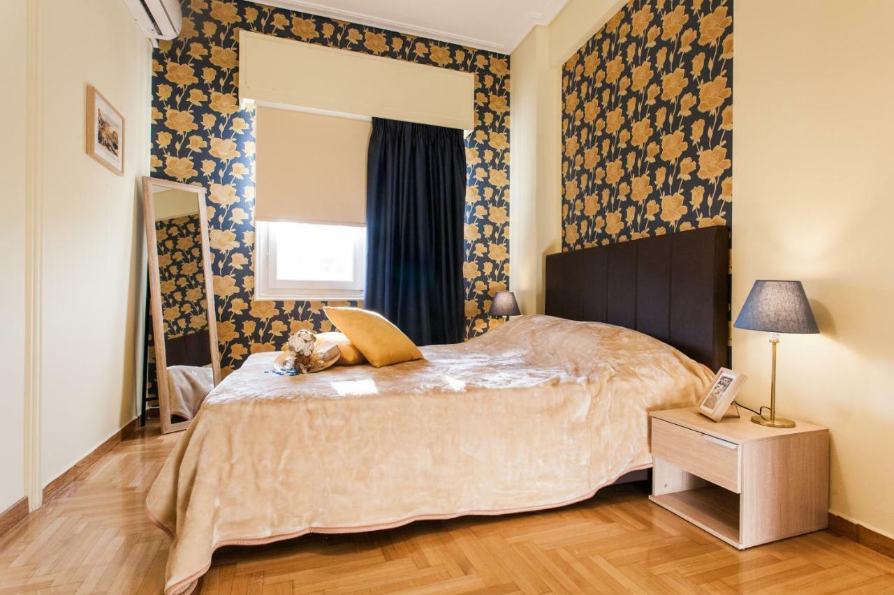 Private Central View Rooms In Apartment Near To Acropolis Metro Station Athene Buitenkant foto