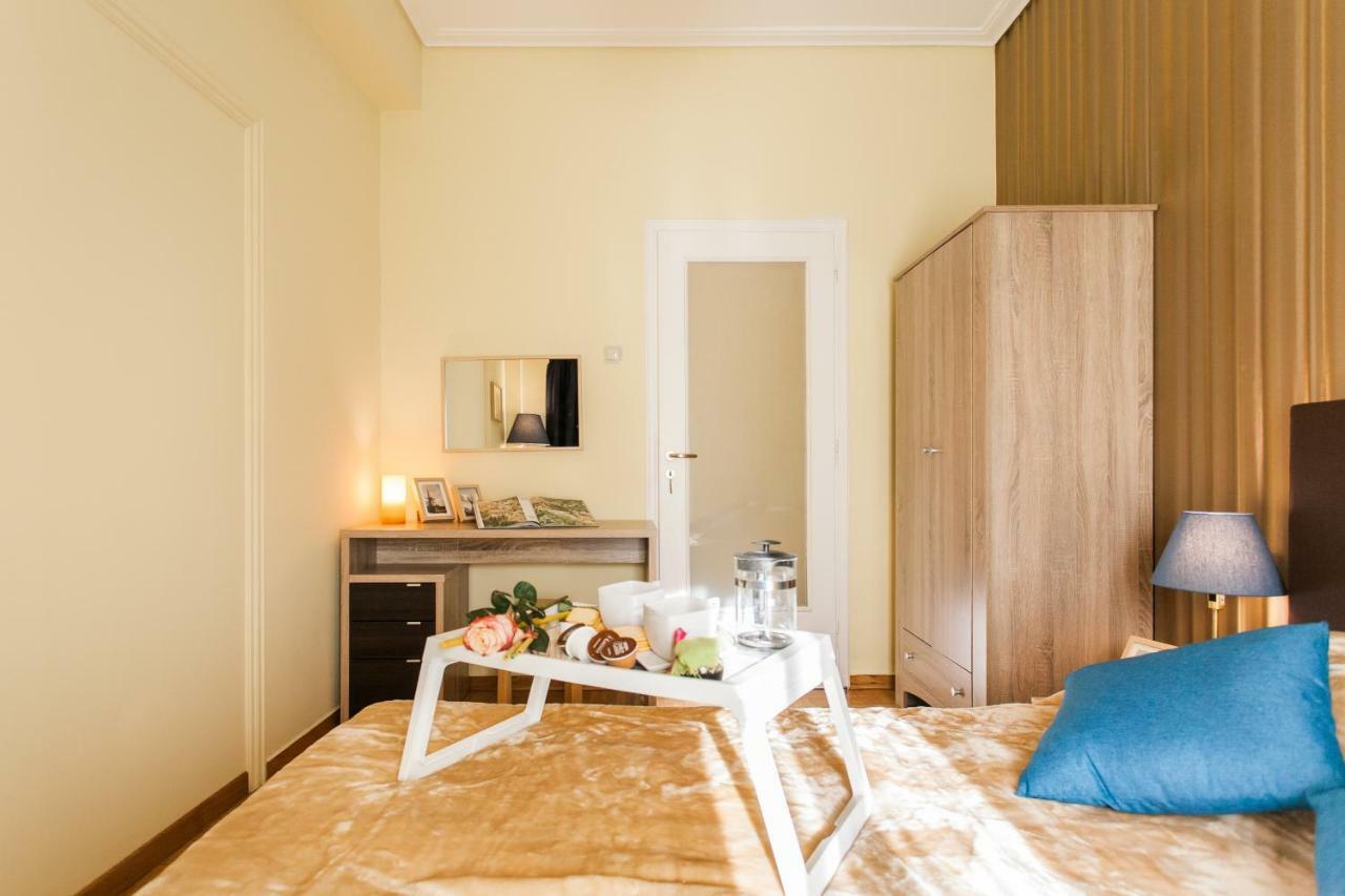 Private Central View Rooms In Apartment Near To Acropolis Metro Station Athene Buitenkant foto