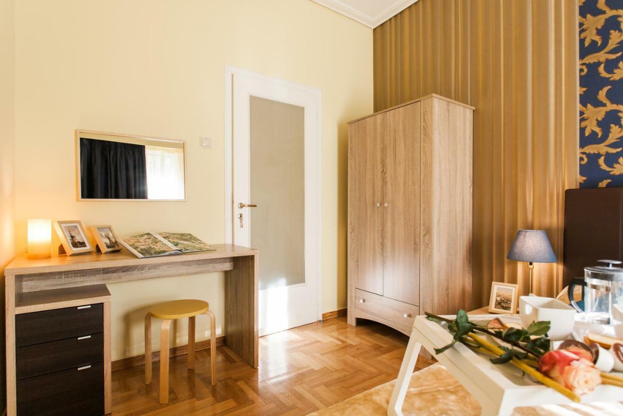 Private Central View Rooms In Apartment Near To Acropolis Metro Station Athene Buitenkant foto