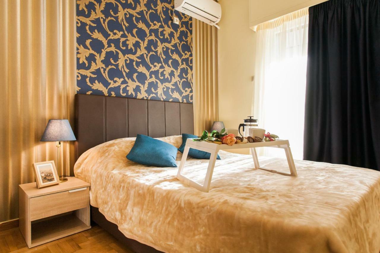 Private Central View Rooms In Apartment Near To Acropolis Metro Station Athene Buitenkant foto
